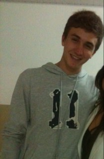 gustaviitu's profile picture. Cara, eu sou assim : http://t.co/RQq8Opoc