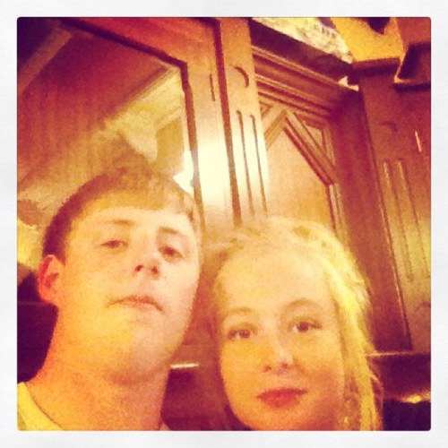 dhollowhead's profile picture. Law student doing law shit