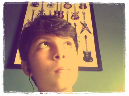 Rock , Guitarra e um bom rítmo é o que eu preciso pra viver em paz!