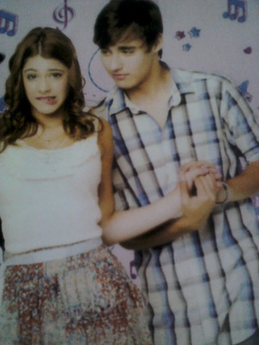 amo a @tinistoessel es la reina