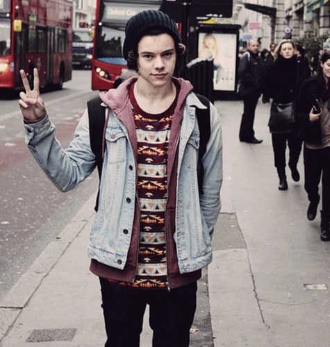 SpoonMeLiam's profile picture. 18/ Simple, but effective. 0/5... #success july 6th/13 I will never forget. #hooligan