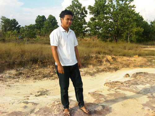 TarTanjung's profile picture. Jalani hari-hari dengan senyuman