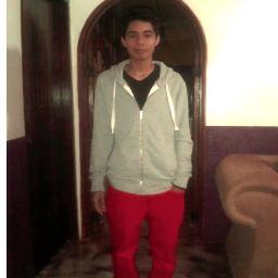Te enamorarías de mí si vieras como sonrío cuando escucho tu voz ♥