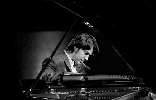 - Compositor. 
Música para cine y de concierto.


- Profesor de música.