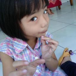 Sister @AyuBie_ | Dear ♥ ALLAH♥ Ortu ♥