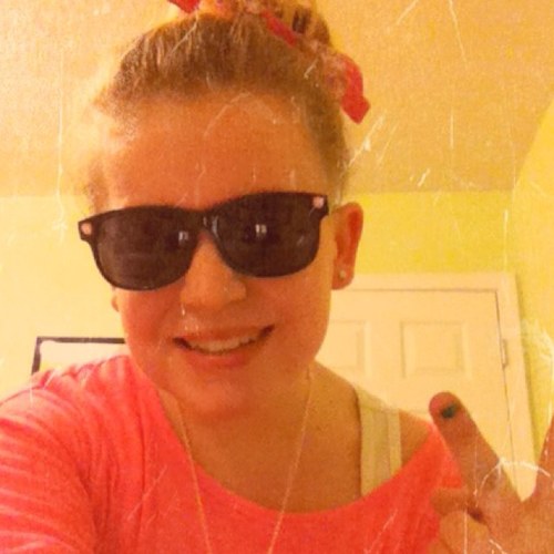 Sheerio, Directioner, Swiftie! No H8!