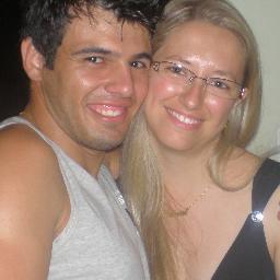 Evelize TE AMO, Amo futebol, muito apegado a familia e gosto daquele pagodinho!!!