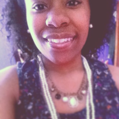 17 | Senior , c/o 2O13 |Montclair State University| Rest In Paradise Granny & LaVar ❤ Go Follow My Twubby , @wuan_twann_soup ✨