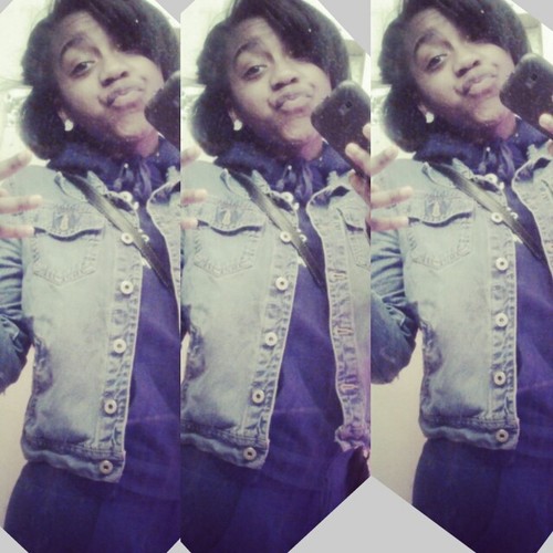 JadaaaaOctaviaaa ♥ , Esst . 0318 Sunset : NEVAA . #Cheerleader #ADVID , * Love Errionne Lamont Poke , NMW :) forevaa & alwaysss babee :)