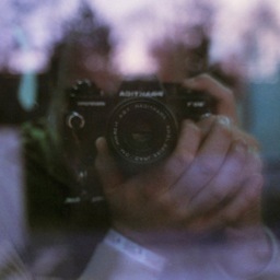 observational photographer working on a project about the English, as well as a long term Fisherman's project http://t.co/wCvE33MAmO