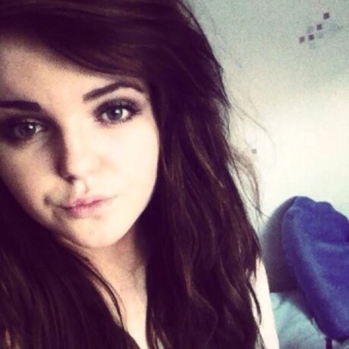 Had to get a new twitter and I've got no followers so follow me :-)
