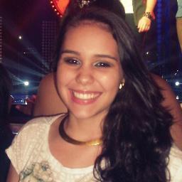 Estudante de Relações Públicas I Apaixonada por música sertaneja