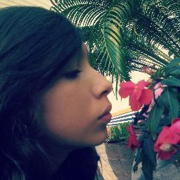 Solo con la musica soy feliz (: