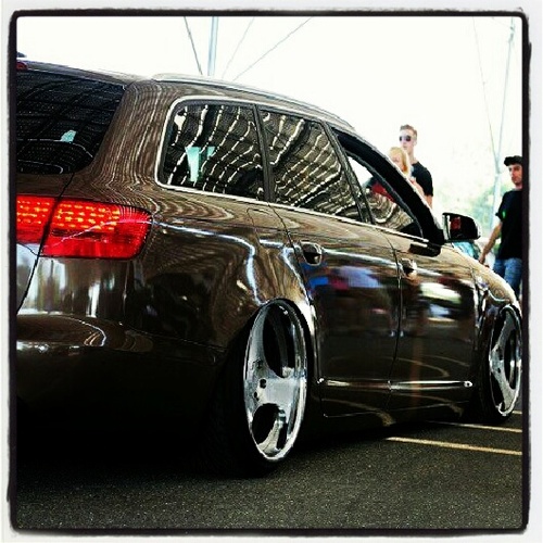 joevahed's profile picture. outdoor fanatic .......loves........ my family ,cycling,running , v dubs and the f word ........ffffff fishing