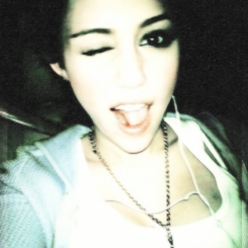 phonymc's profile picture. They say that love is forever, your forever is all that I need.