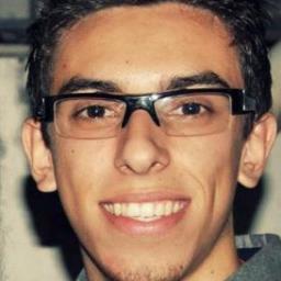 Gaúcho, Gremista e futuro Dentista.