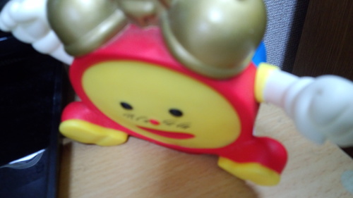 頭のネジを作ります、よろしく！