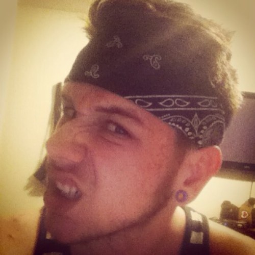 HomoRocker's profile picture. | Belligerent Homosexual | Power Bottom | | Icelandic Made, Texan Paid | Kik me - HomoRocker |