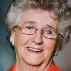 AntiMarianPyC's profile picture. GILF Pobol y Cwm, Yn hoff o bidyn Hywel Llywelyn. Parodi...os chin goro darllen hwn i ddealld na chi mor hawdd a fy gath fach #TimMarian