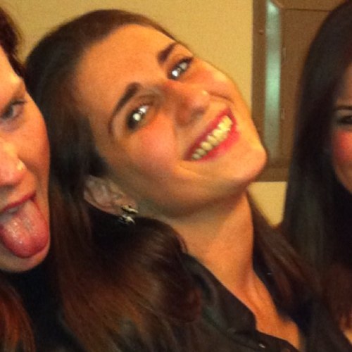 bri_sull's profile picture. I'm an optimist with a realistic view of life. And sometimes I can be a brat. #h2tat