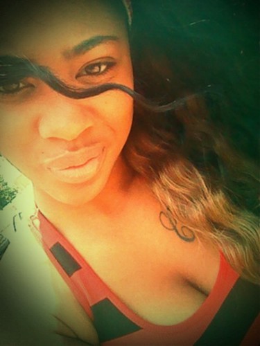 loving my family life is beautiful and im living it jus for me...Team Beauty and Money.Team MakeMoneyandLove.Im Real