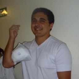 NicoPuig's profile picture. PADRE DE 2 TESOROS QUE ME REGALO LA VIDA , Periodista Deportivo,ex jugador e hincha de @evertonlaplata ,trabajé 13 años en Radio Universidad de La Plata AM1390