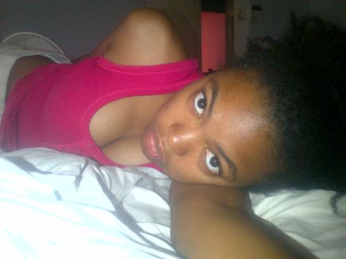 love baking, designing, ma besties, fashion partying, carnival, crafting etc