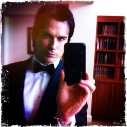 The world loves a spice of wickedness. ¤ @DamagedVamp is mine. Thou art to me a delicious torment. [MC/RP/TVD/ 21+] [Taken 3/11/13]