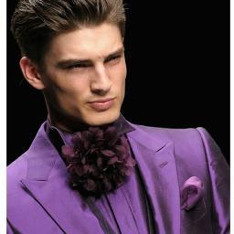 CharlieTuAmor's profile picture. Vampiro gallego cursi y simpático con gran habilidad para poner la lengua en forma de corazón. ¡Matilde, te quiero!