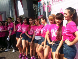 fanbase @BEXXAWORLD | Resmi & Followed by @bexxfriend @BEXXAWORLD | Always Support Eight angels | Hey BE✗✗A , Bring It (9^o^)9