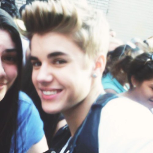 Justin Bieber, One Direction, Demi Lovato, Bruno Mars, & 5SOS ♔ InstaGram : JBiebs1Derland