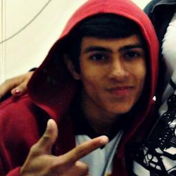 19 aninhos, Libriano, Felicidade, simpático, humilde. Viver sem deixar a tristeza incomodar (: