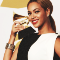 Algumas mulheres são feitas, mas eu, eu mesma, gosto de pensar que fui criada por um propósito especial.
                                       Beyoncé