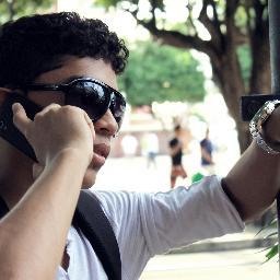 Sou da @oisoujennifer minha paixão minha vida. 
 # Minha Paixao FreeStep , Futebol minha namorada 
 Faço videos e posto no Yotube http://t.co/s7Hs4KRf