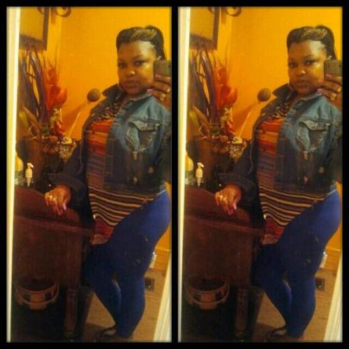 Follow Me Nd Ill Follow Bk!!! 
*DONT FOLLOW TO UNFOLLOW*
#Team#IDGAF
#Proud#Lez•b•yon
Livin Life Like Theirs No Tomorrow
*NO circle
#Phuckyofeelings
MUAHHH!