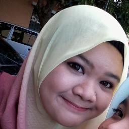 CindsStepsister's profile picture. the unpredictable women(-_-)v