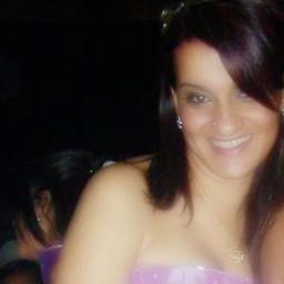Eu tenho 3 vidαs,  • α minhα  • α que os outros inventαm   • E α que minhα mãe pensα que eu tenho ;*