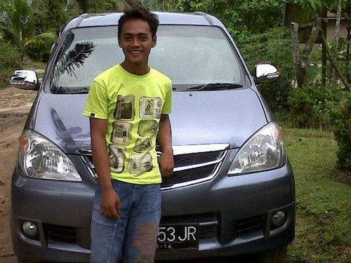 Gua emng G̲̮̲̅͡åк̲̮̲̅͡ tajir,, †a̶̲̥̅̊ƥî gua cri duit sendiri,,