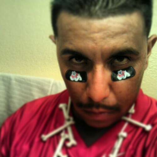 moy21_83's profile picture. 