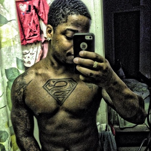 AyOoOQue's profile picture. Harlem