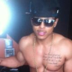 im a kool down to earth funny guy I'm out going I'm very random i like to travel and spend time with family......FOLLOW ME!!!!!!