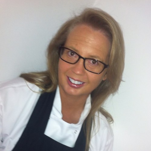 Liz Long,
As the creator and driving force behind all divisions of Luscious Affairs, her knowledge of hospitality and catering is unparalleled.