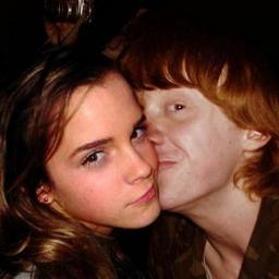 sabe o infinito ? ele é pequeno quando se trata do meu amor por Harry Potter . since: 19/05/12 ϟ