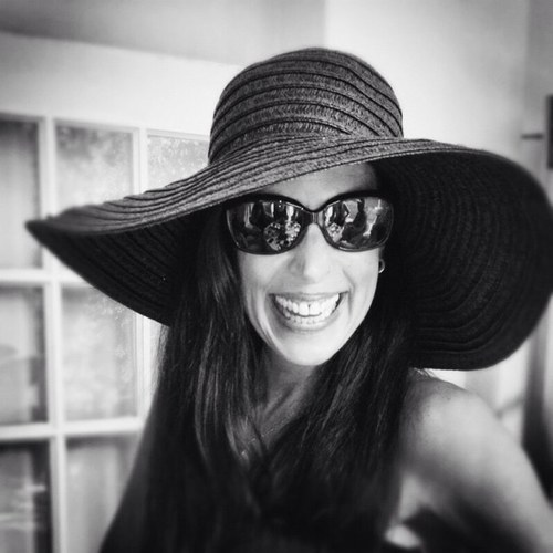 Passionate about art, history in B&W, aviation, fashion, travel, exotic locations, luxury hotels, fitness and life.