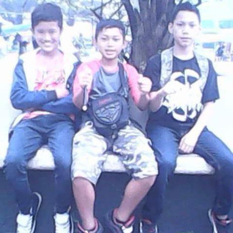 SalBeforeDishon's profile picture. Always Need Allah ♥ | Sekolah Di Mts Sirna Miskin | Is The Best