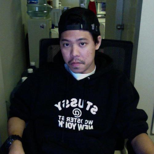 Ukkridto's profile picture. คุณพ่อลูก2 รีเซ็ตความถนัดในวัยใกล้เลข4