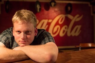 helmutroewer's profile picture. intercontinental travelling engineer and hobby photographer mostly in Asia and Europe. Watch my pictures and travel experience in my web blog.