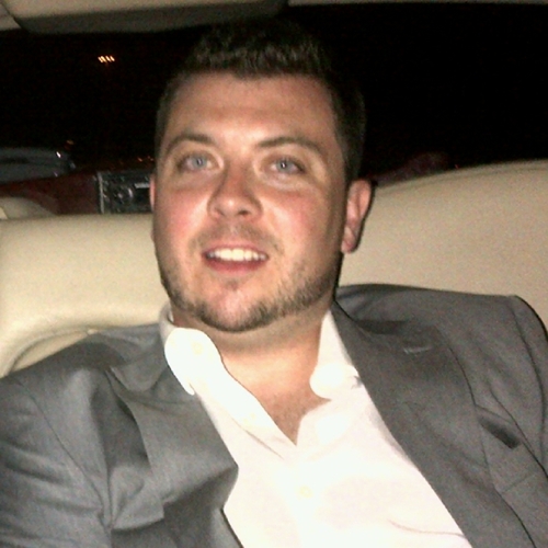 Real Estate and Financial Entrepreneur | Basketball fan  | http://t.co/mGJtSPym2V @viderecapital