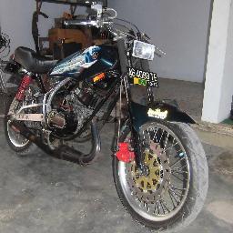 Bertahan Hidup Hrus Seperti RX-King
FIGHTING SPIRIT
Tanpa Ada Batas Umur
Tanpa Ada Kata Tua
Jatuh Berdiri Lagi
Kalah Mencoba Lagi
Gagal Bangkit Lagi