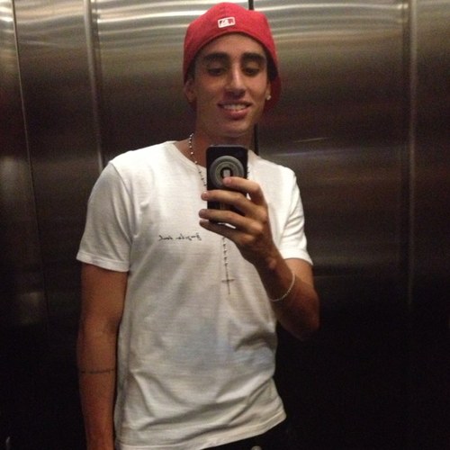 Todos os dias que acordo, agradeço a Deus por mais um dia de VIDA. Obrigado meu Deus por tudo. Te amo.